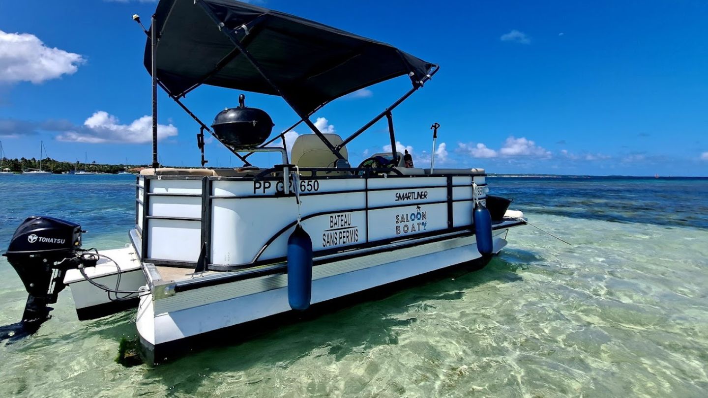 Saloon Boat, Saint-François                