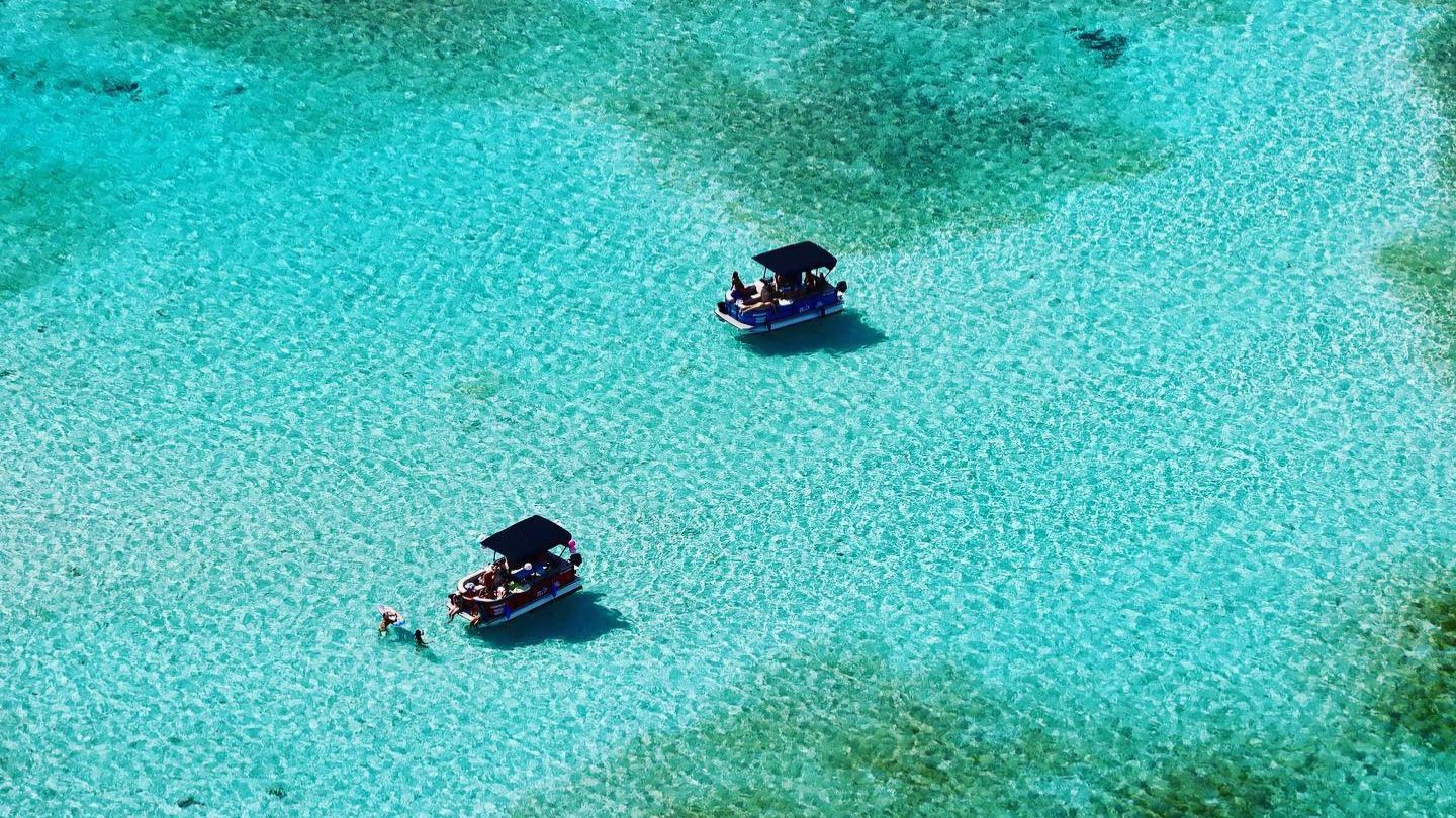 Saloon Boat, Saint-François           